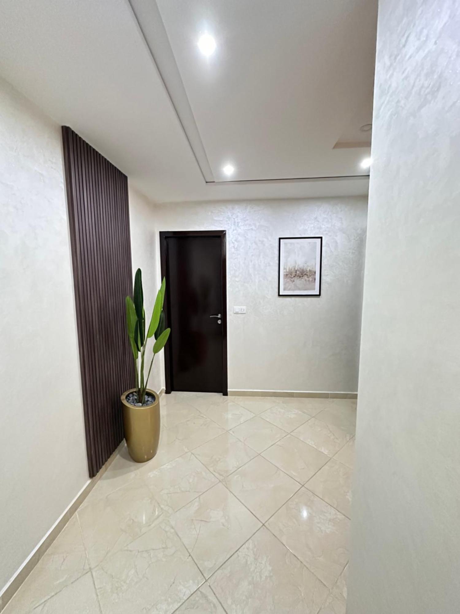 Luxe Appartement เบอร์คาน ภายนอก รูปภาพ