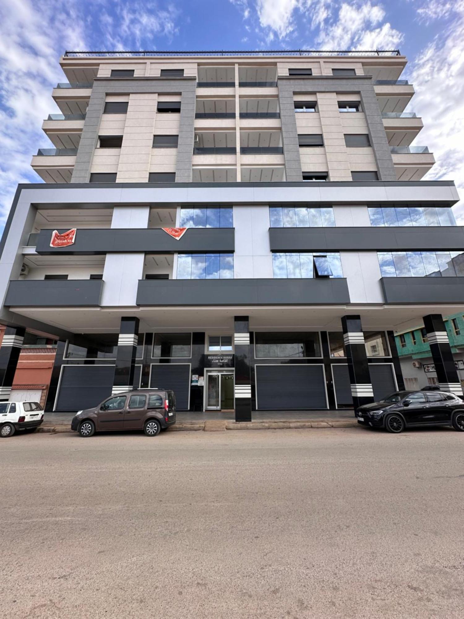 Luxe Appartement เบอร์คาน ภายนอก รูปภาพ
