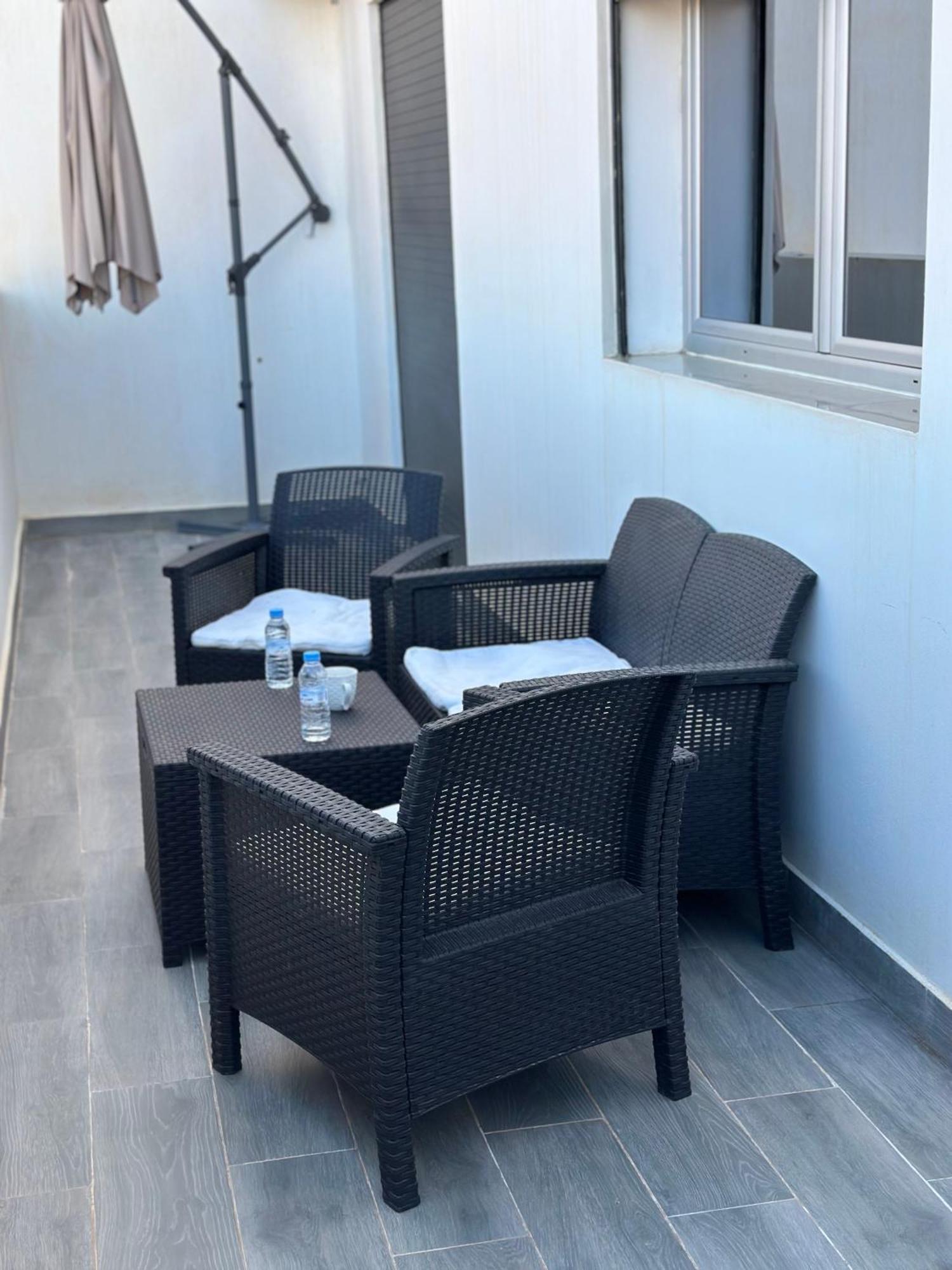 Luxe Appartement เบอร์คาน ภายนอก รูปภาพ